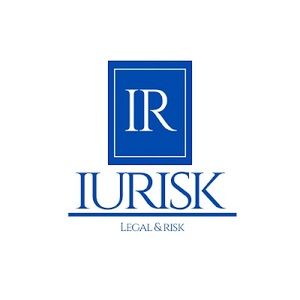 Meet your Posher, Carolina